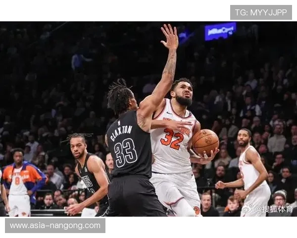 尼克斯54分狂胜篮网创队史纪录,篮网面对尼克斯遭遇13连败 尼克斯54分狂胜篮网创队史纪录,篮网面对尼克斯遭遇13连败